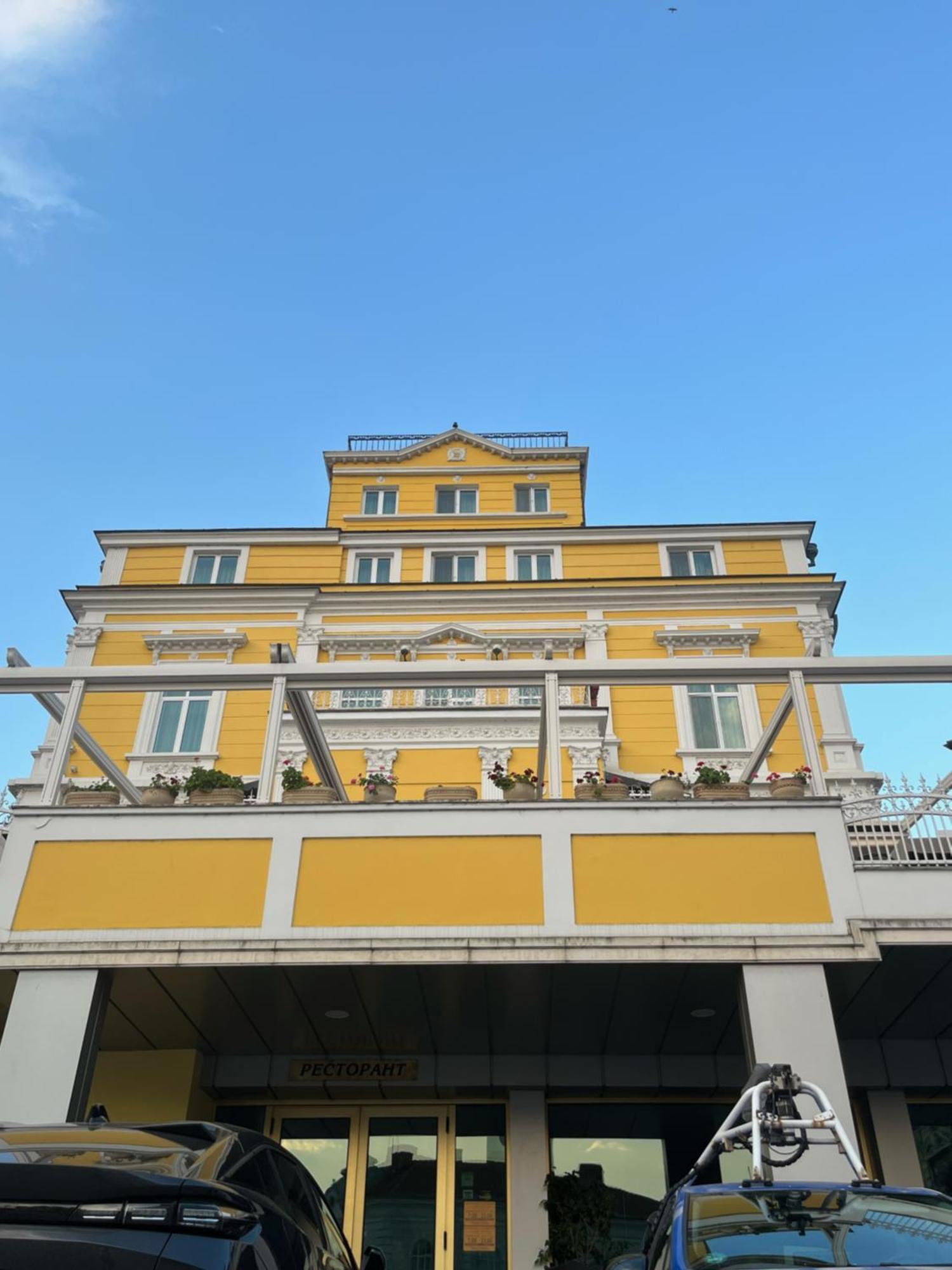 Hotel Anna Palace Ruse Exterior photo